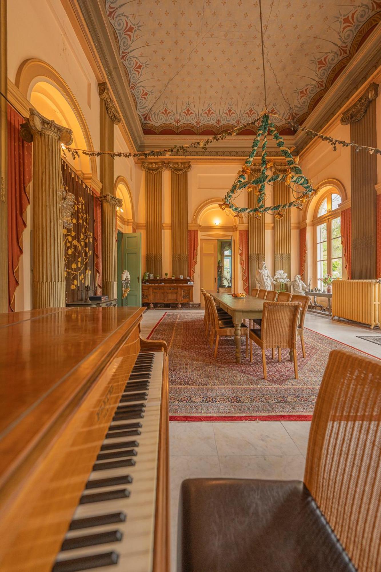 Leyselebeke Castle Acomodação com café da manhã Bruges Exterior foto